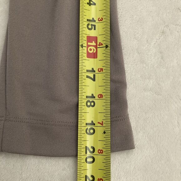 MM Lafleur Deneuve Surplice Faux Wrap Top MEDIUM Taupe Crepe Capsule Wardrobe - Picture 9 of 11